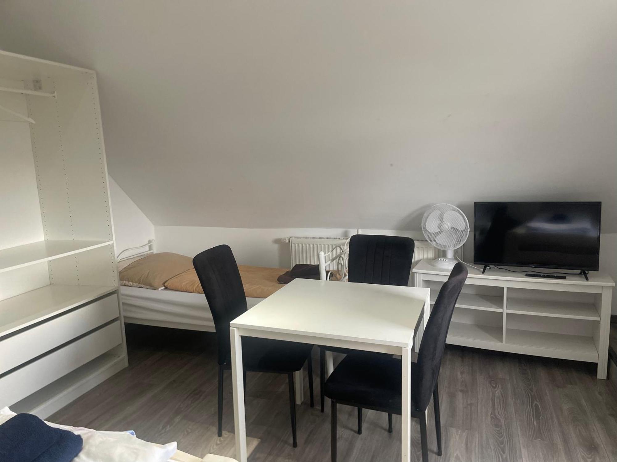 2 Zimmer Apartment Ανόβερο Εξωτερικό φωτογραφία